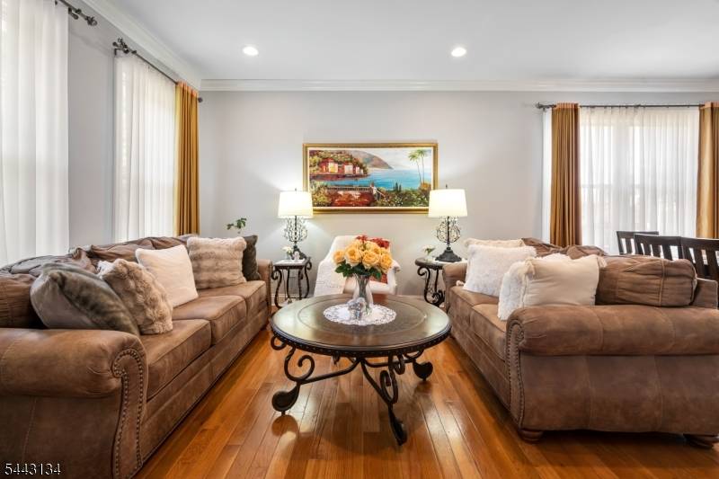 75 Bowlby St, Dover Town, NJ 07801