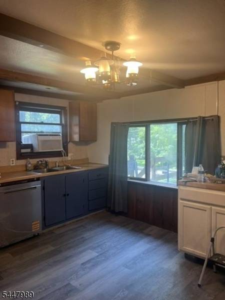 74 Lakeside Dr North, Liberty Twp., NJ 07823