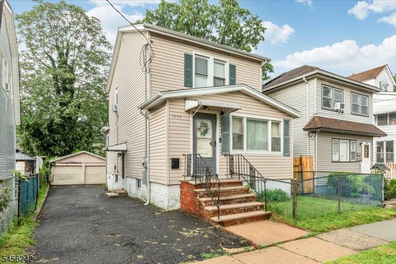 1445 Hiawatha Avenue, Hillside Twp., NJ 07205