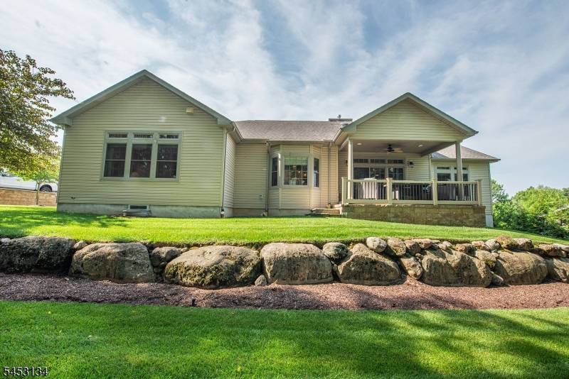 7 Dehart Ct, Wayne Twp., NJ 07470