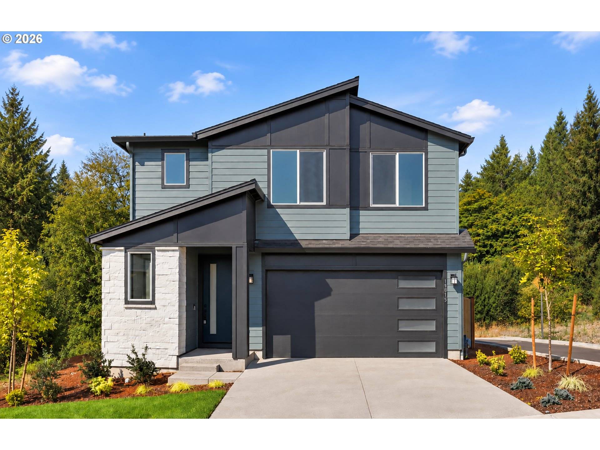 15915 SW Bluewater TER, Tigard, OR 97224