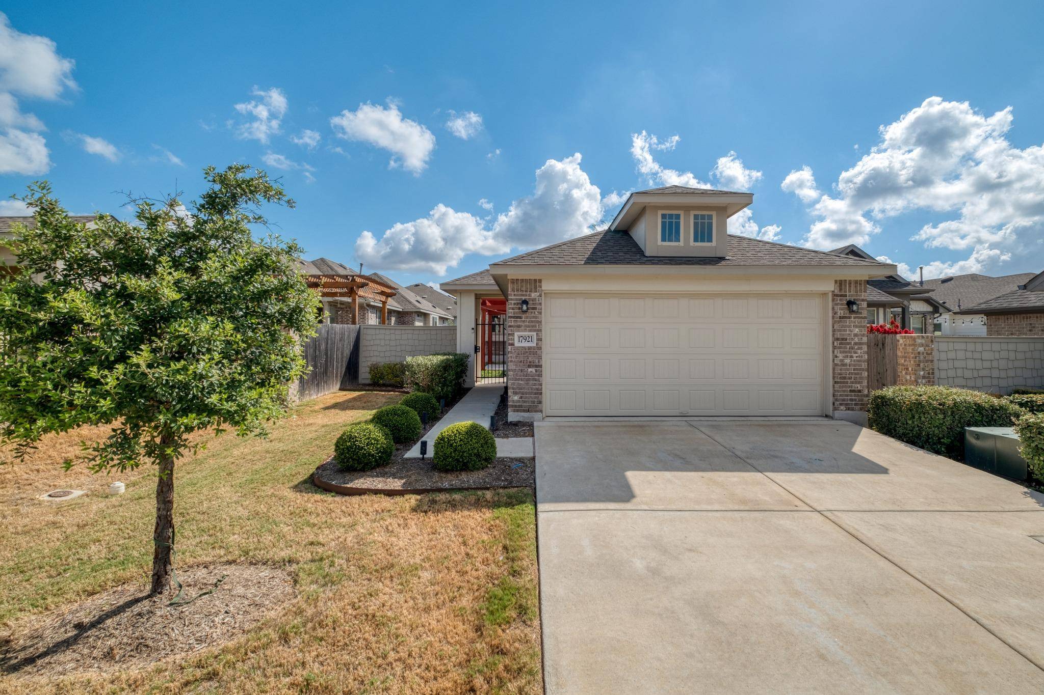 17921 Lungo ST, Pflugerville, TX 78660