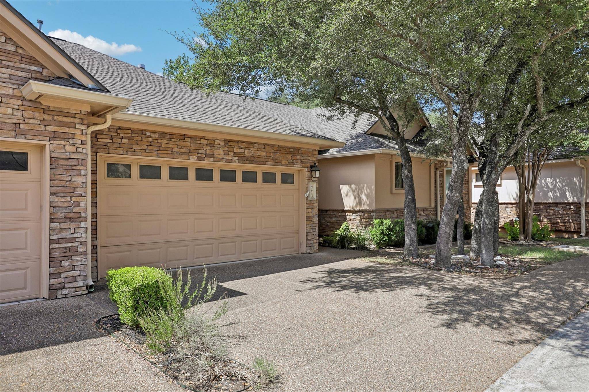 4213 Wild Iris LN, Austin, TX 78727