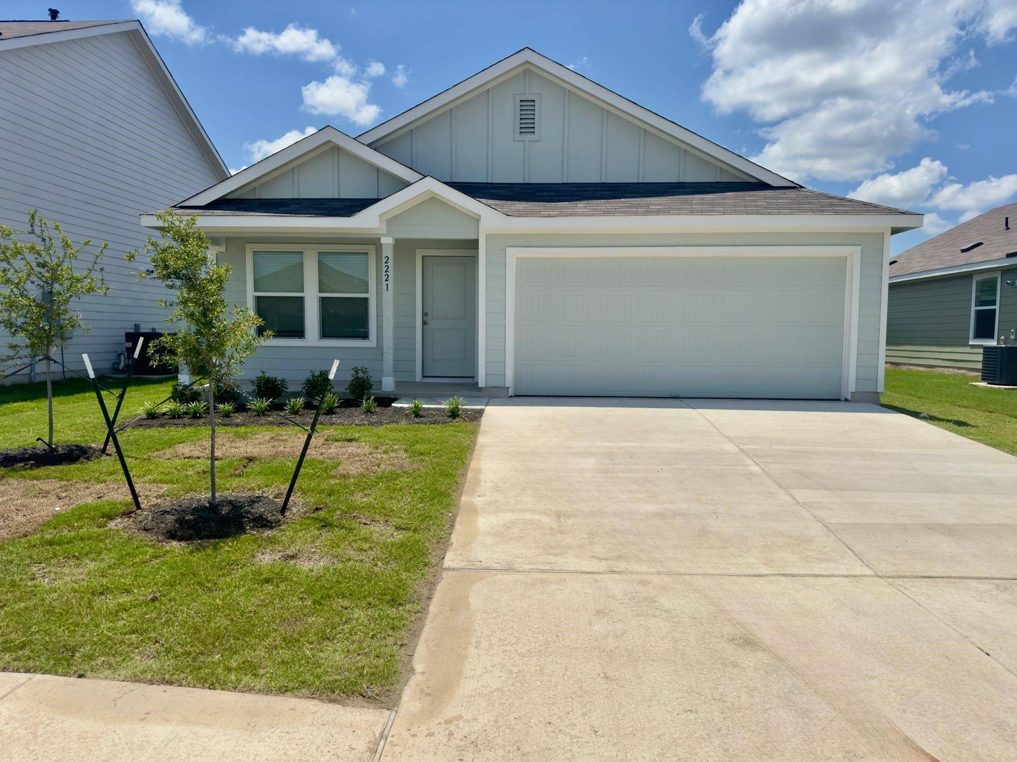 2221 Cumulus CT, Lockhart, TX 78644