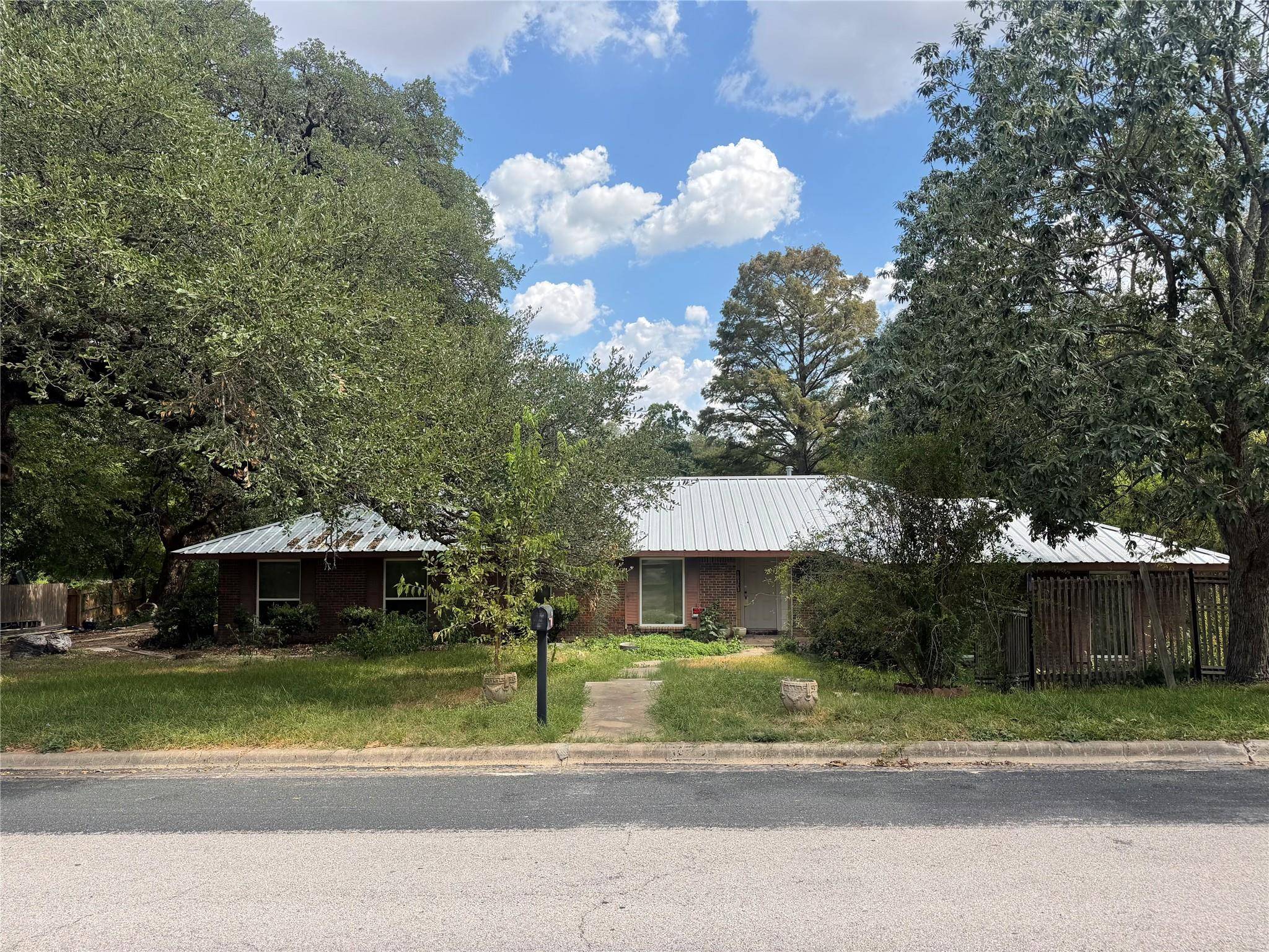 10303 NEWPORT Ave, Austin, TX 78753