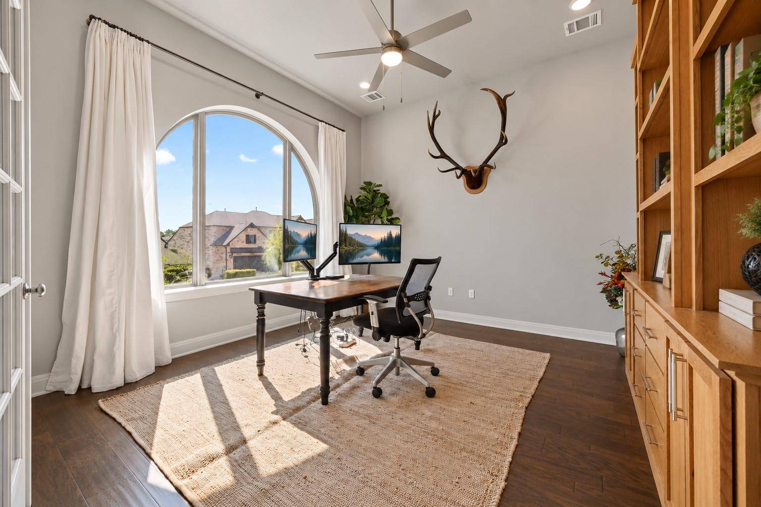 7508 Colibri DR, Austin, TX 78738