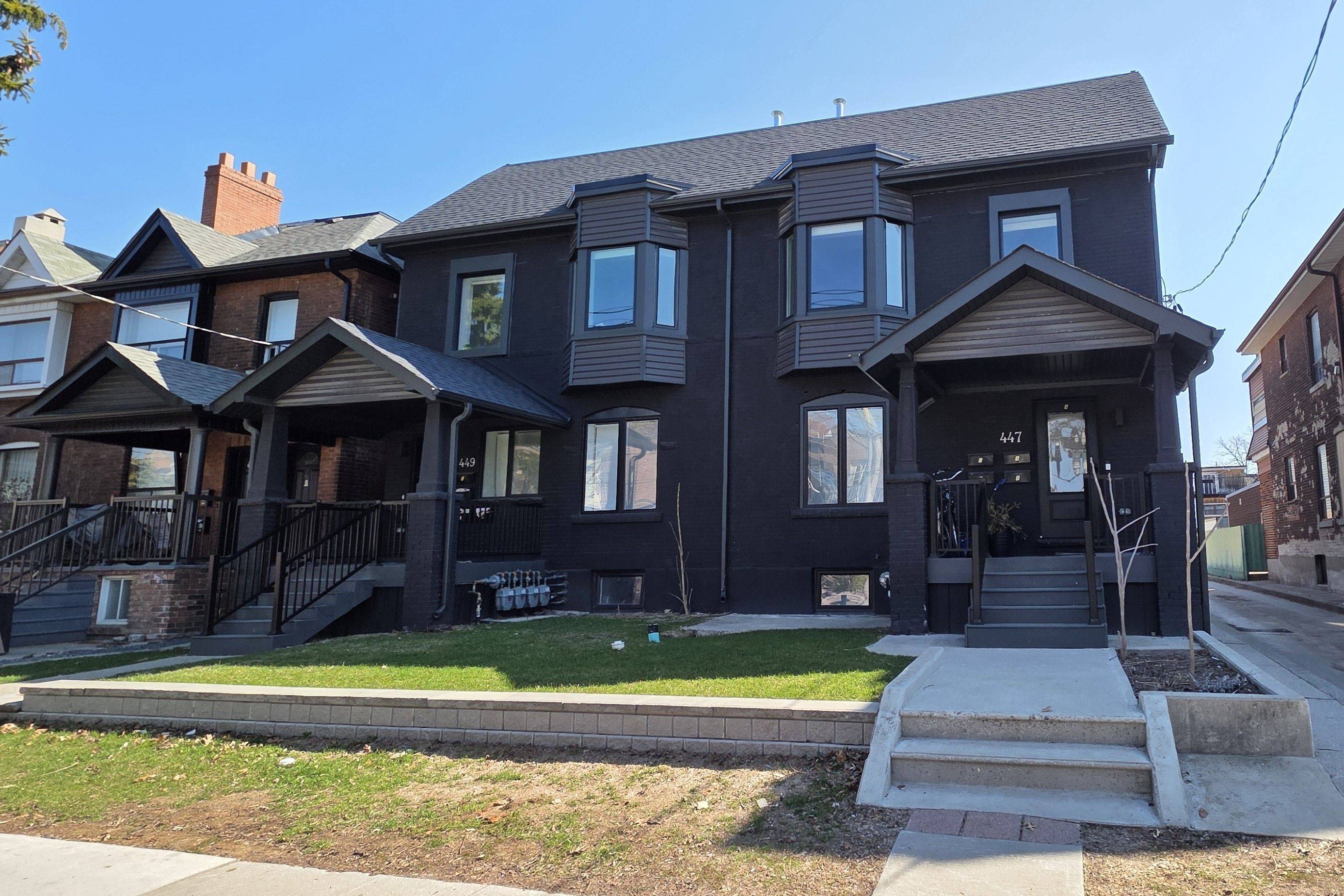 447 - 449 Lansdowne AVE, Toronto C01, ON M6H 3Y2