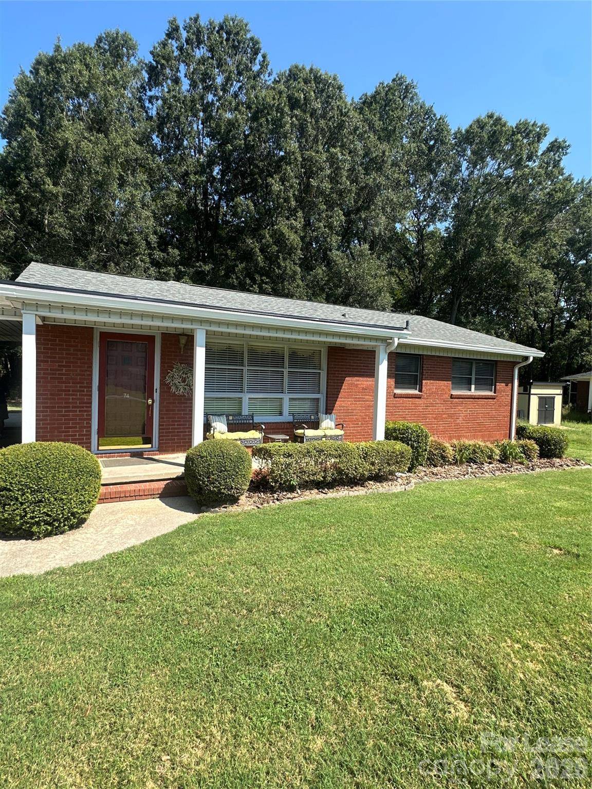74 Fleetwood DR SW, Concord, NC 28027