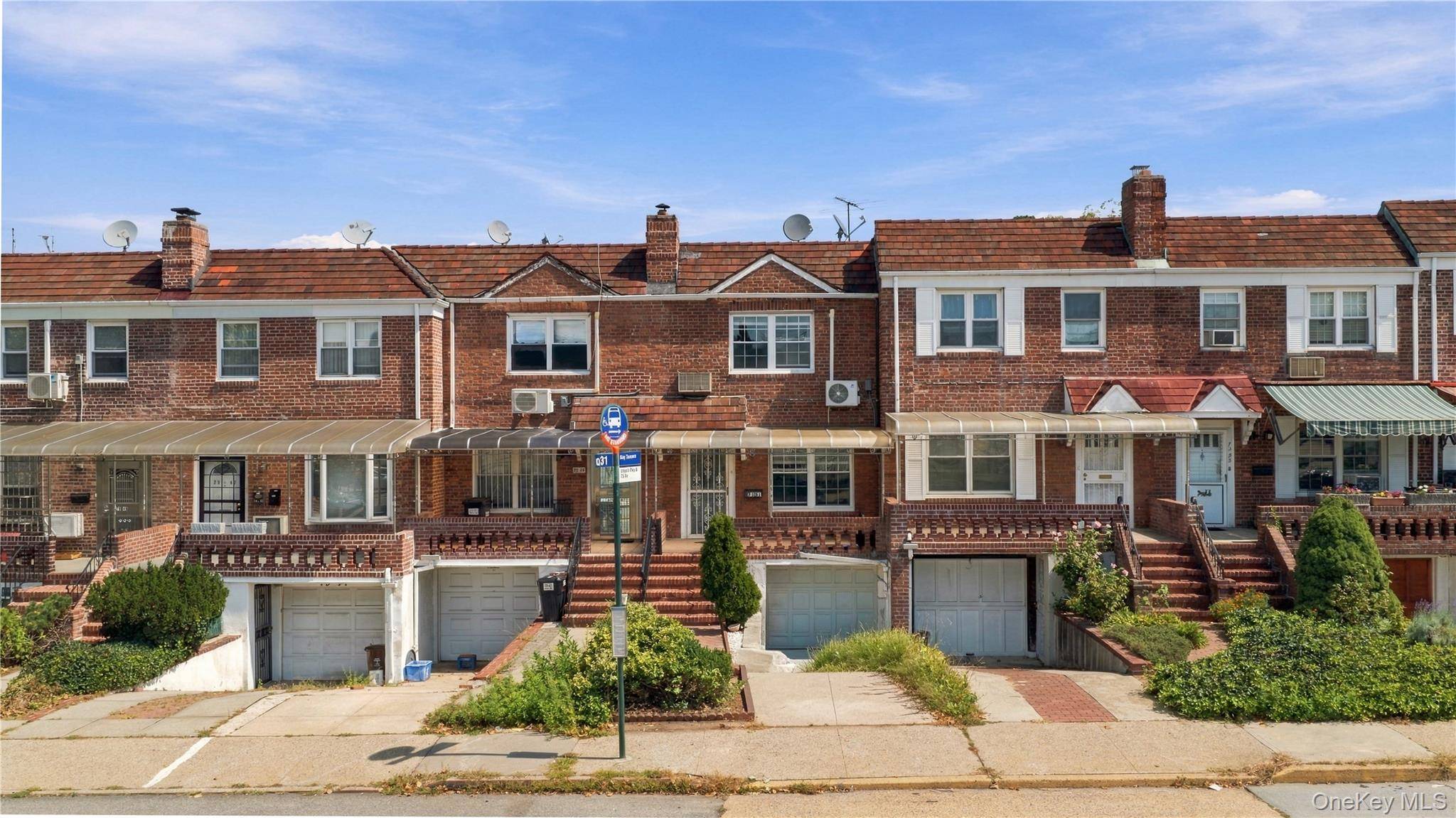 7351 Utopia Pkwy, Fresh Meadows, NY 11366