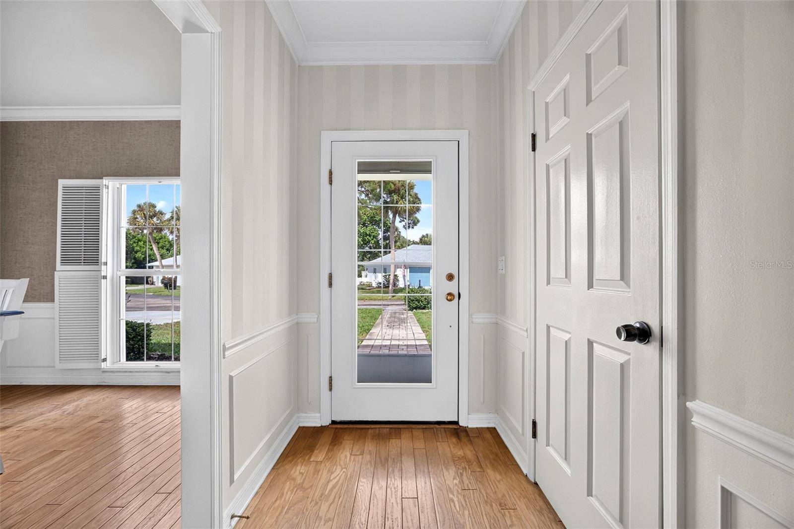 5 BARBADOS RD, Englewood, FL 34223