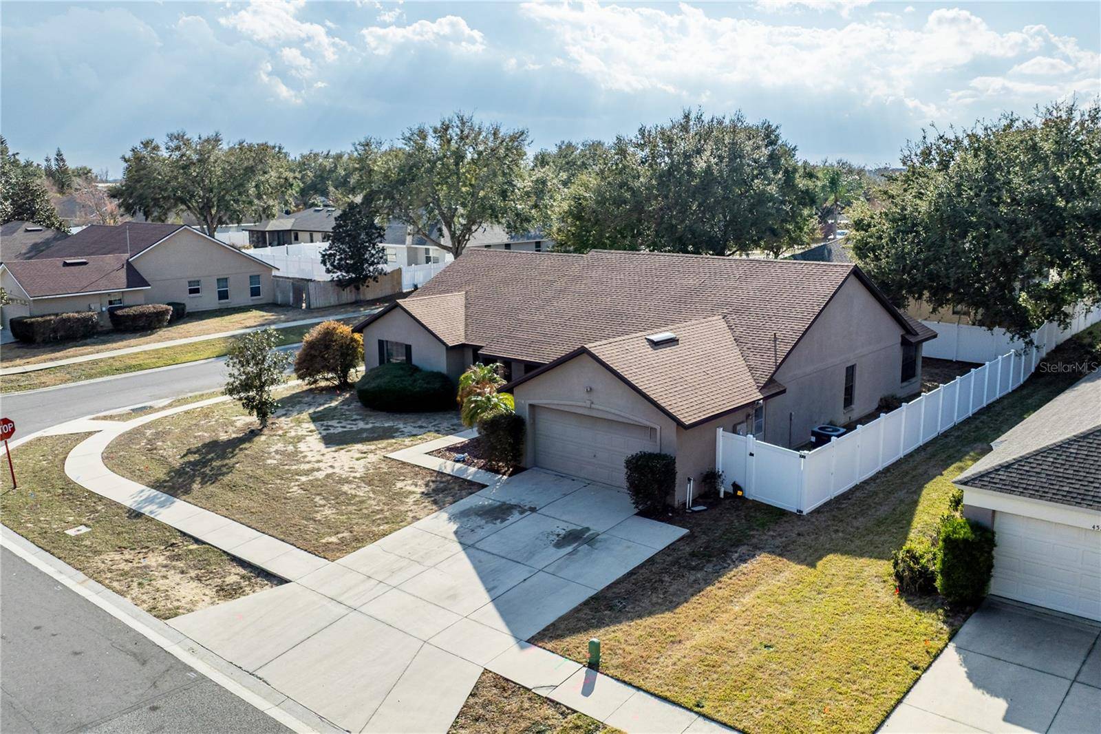 4530 TREASURE CAY RD, Tavares, FL 32778