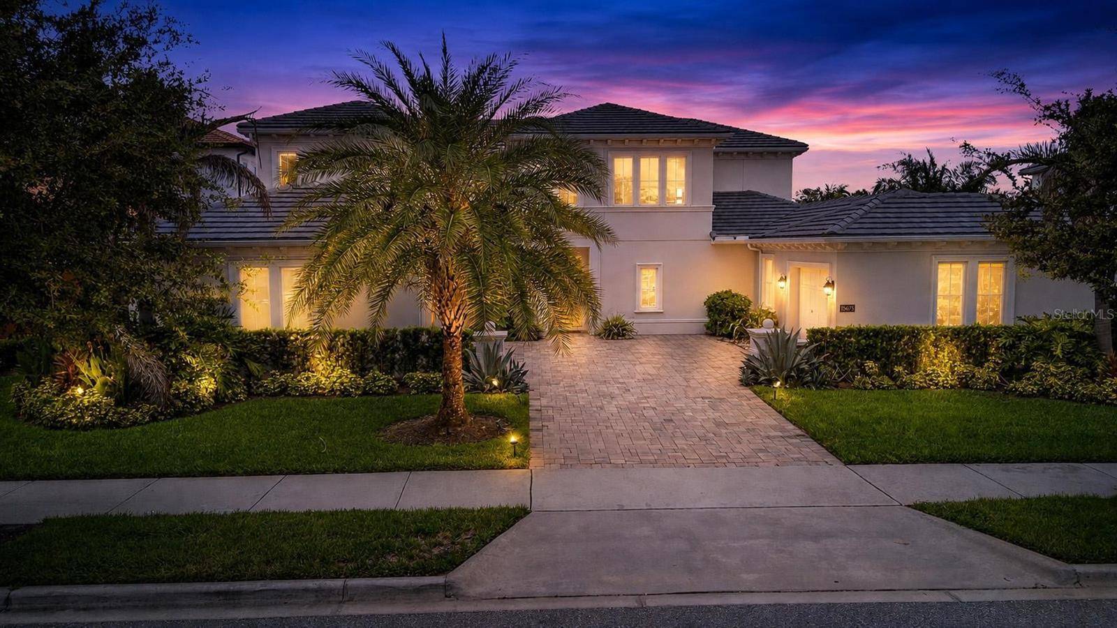 15675 PANTHER LAKE DR, Winter Garden, FL 34787