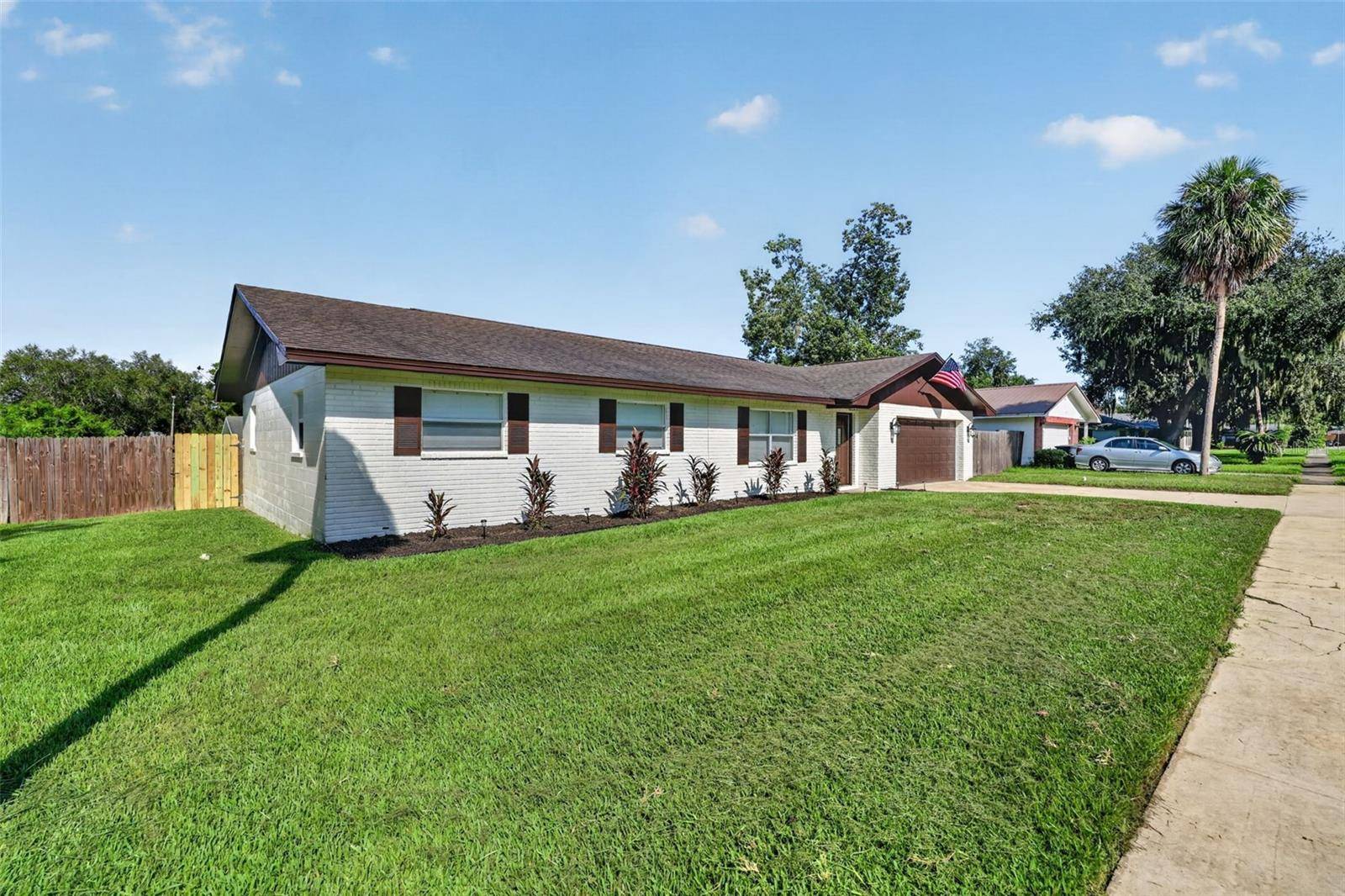 6029 CHRISTINA DR E, Lakeland, FL 33813