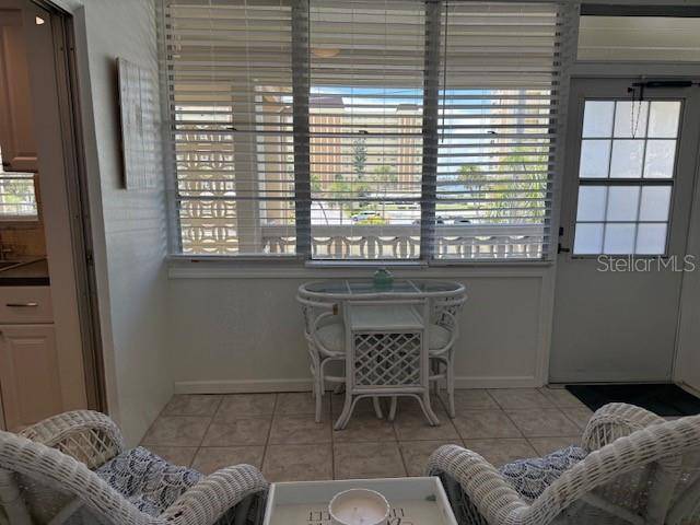 4455 DUHME RD #305, St Petersburg, FL 33708