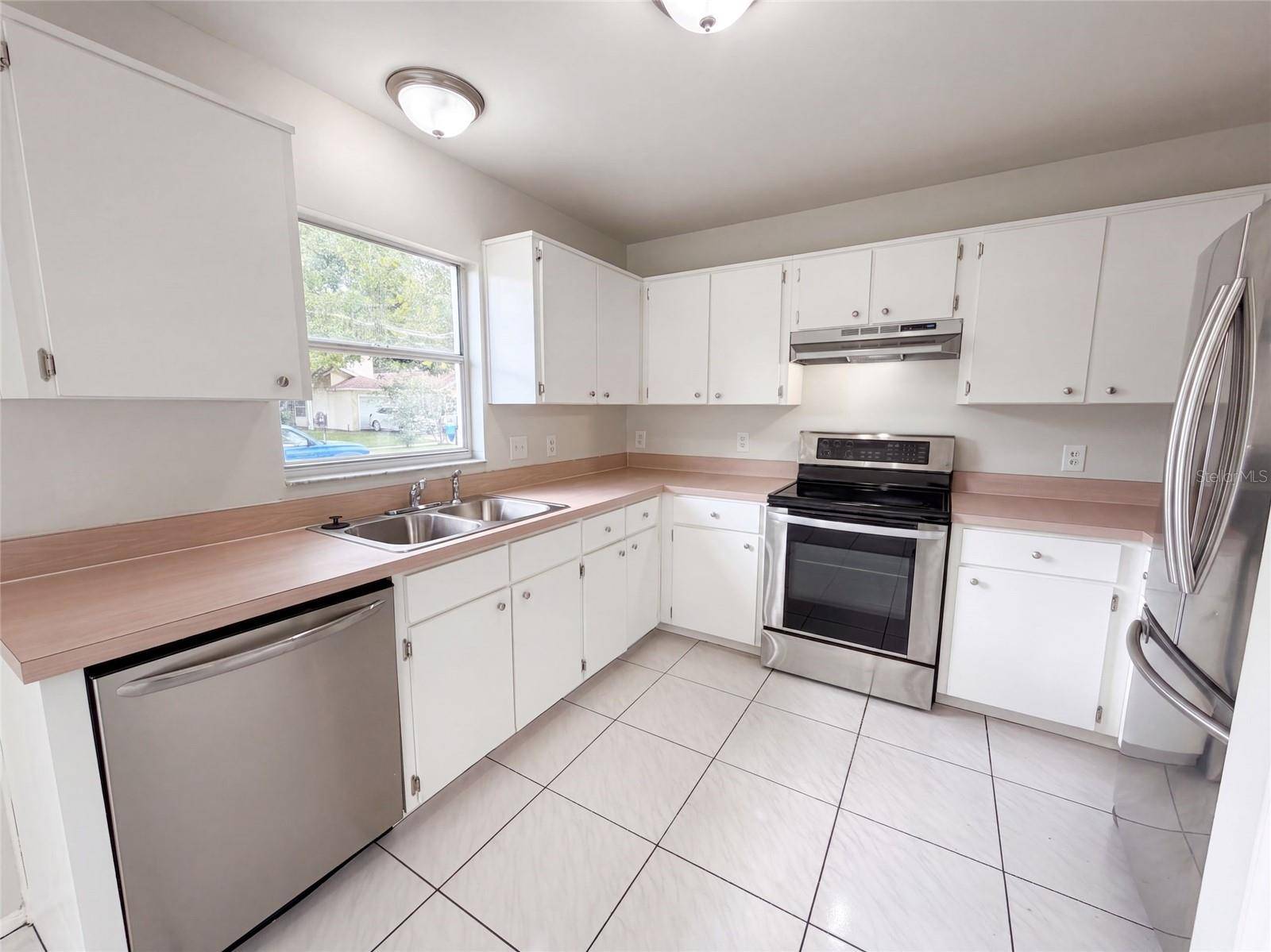 1611 CALLIE CT, Apopka, FL 32703