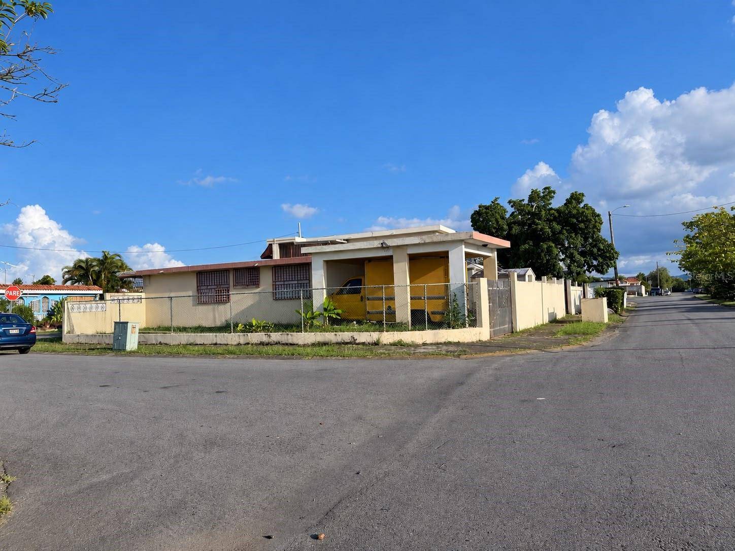 229 URB VILLA CAROLINA 609, Carolina, PR 00987
