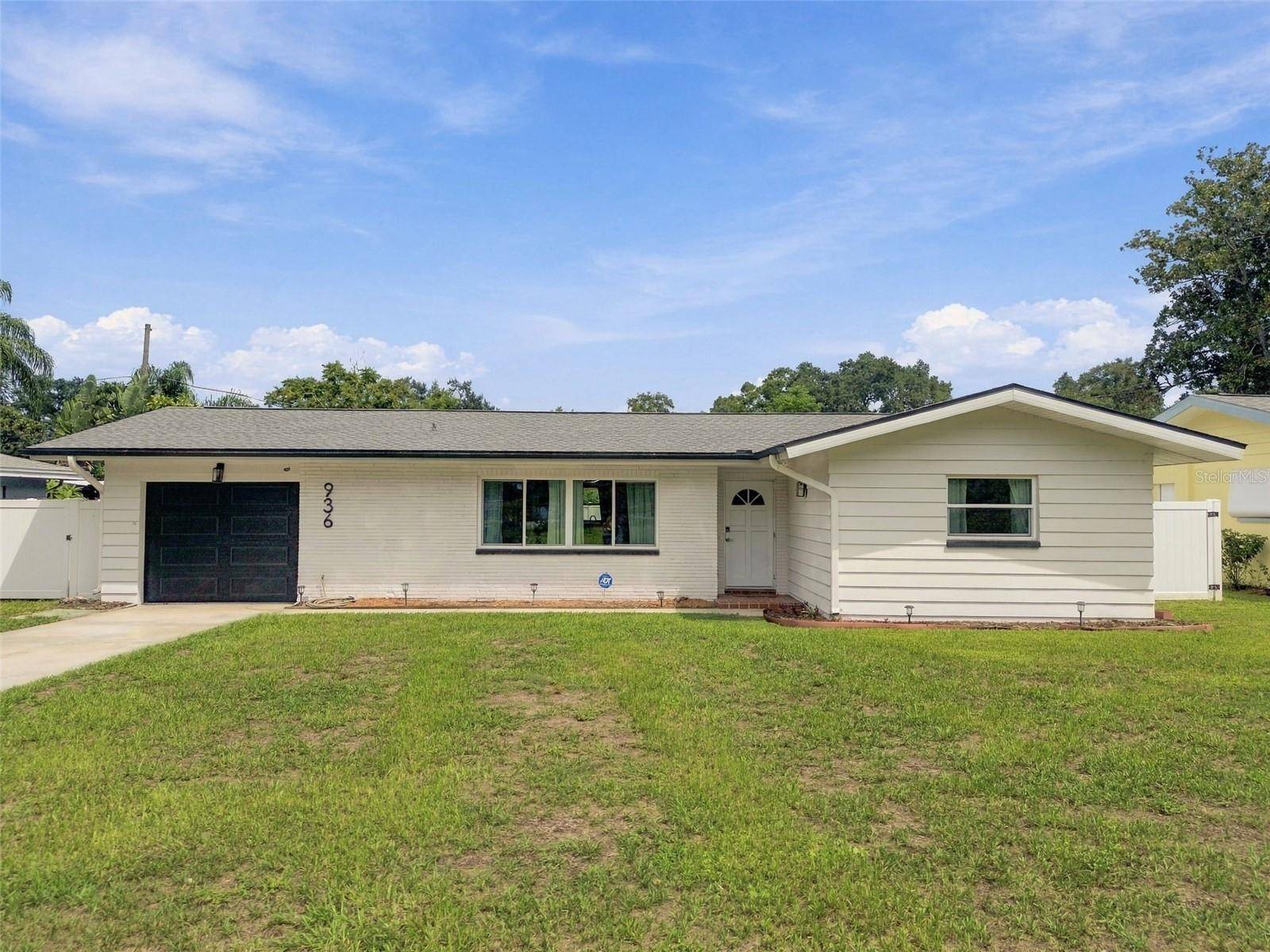 936 LYNDHURST ST, Dunedin, FL 34698