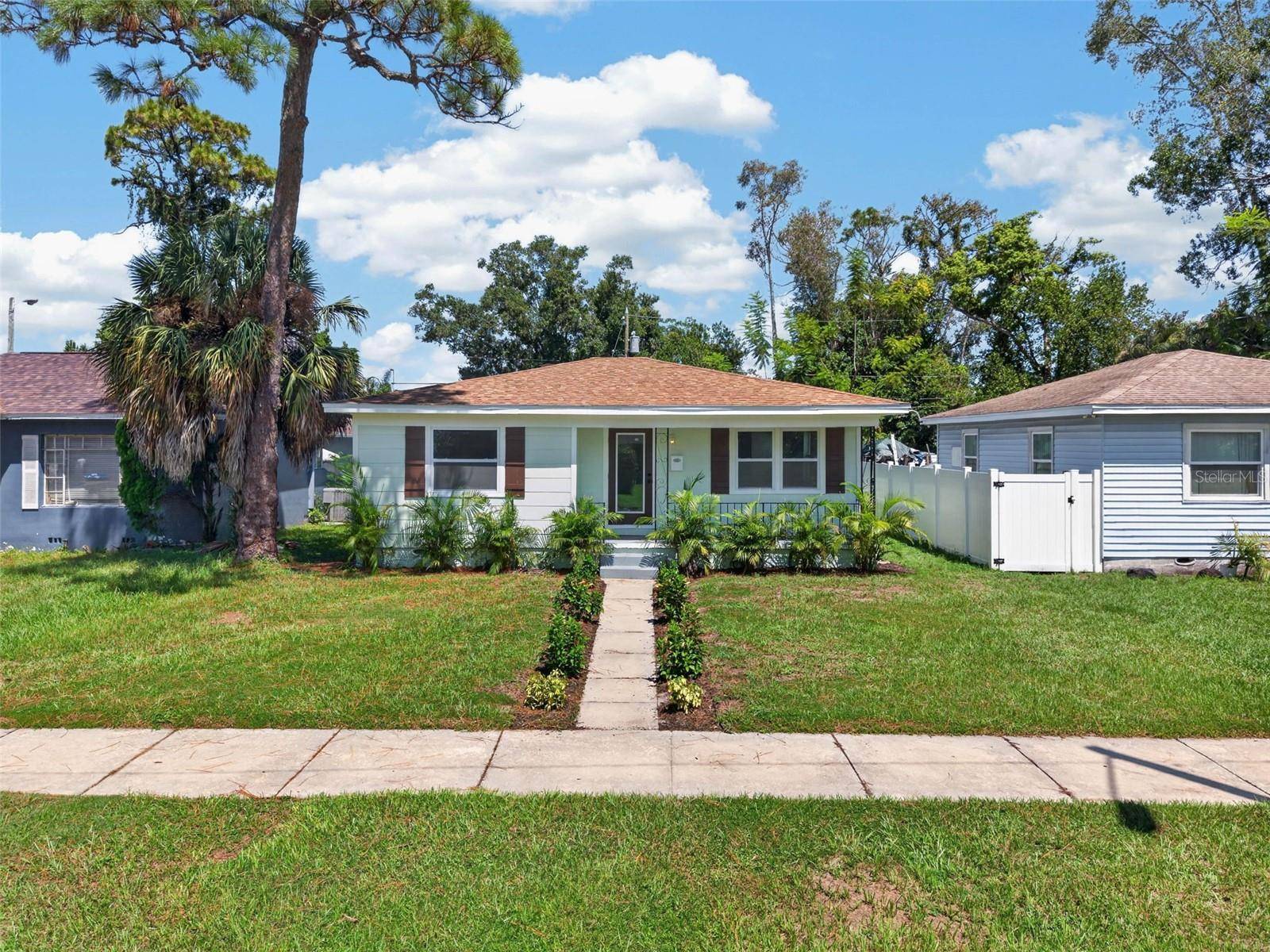 4235 3RD AVE S, St Petersburg, FL 33711