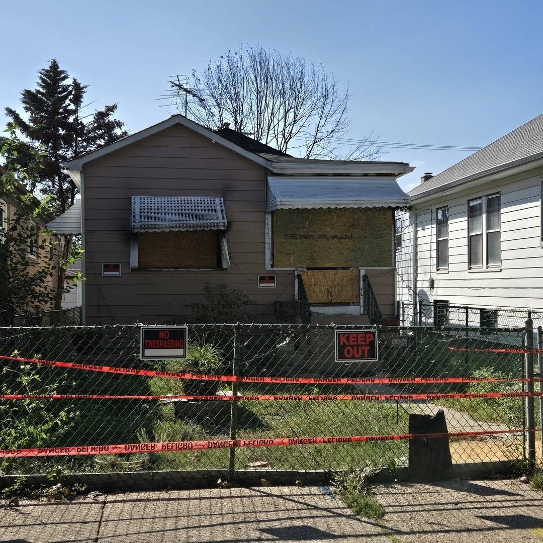 2738 N Rutherford AVE, Chicago, IL 60707