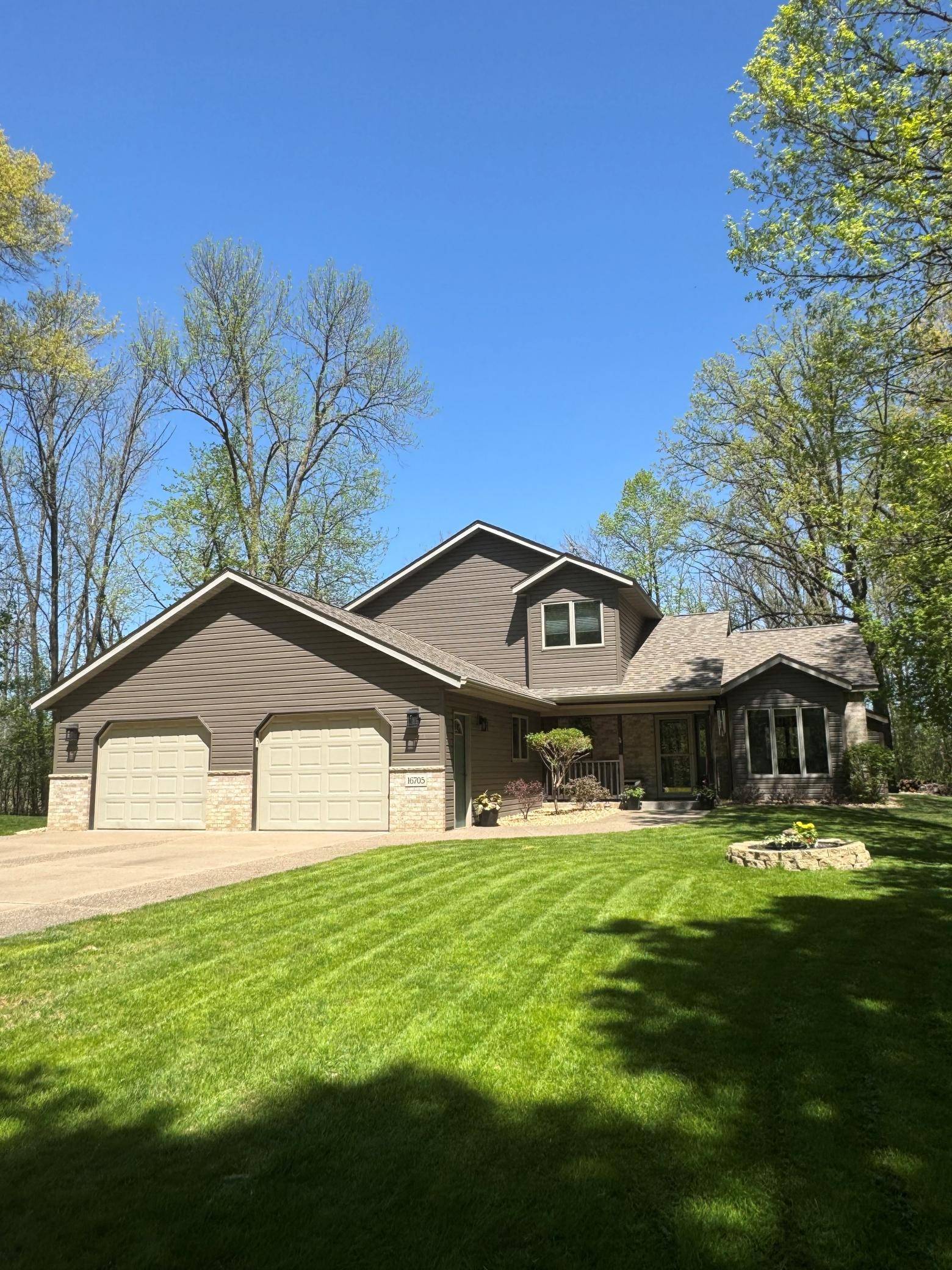 16705 Par CIR SW, Pine City, MN 55063