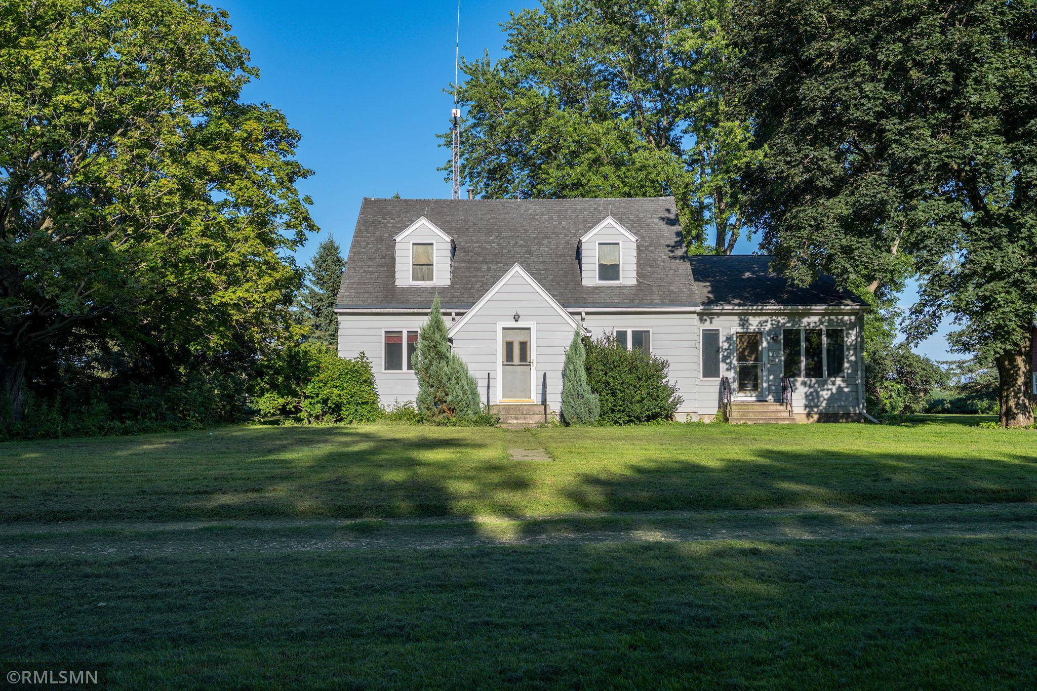48751 190th ST, Lake Crystal, MN 56055