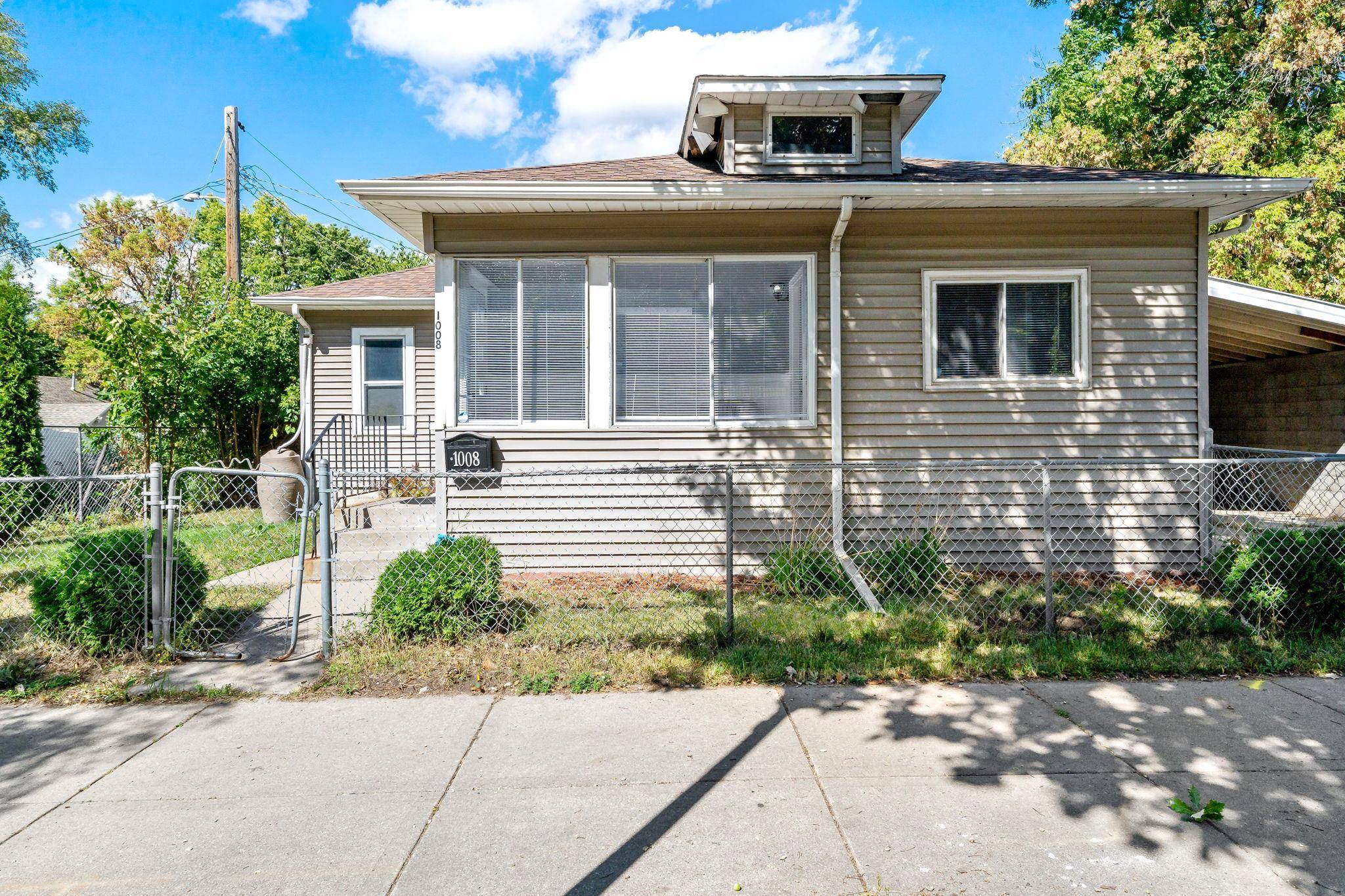 1008 Lowry AVE N, Minneapolis, MN 55411
