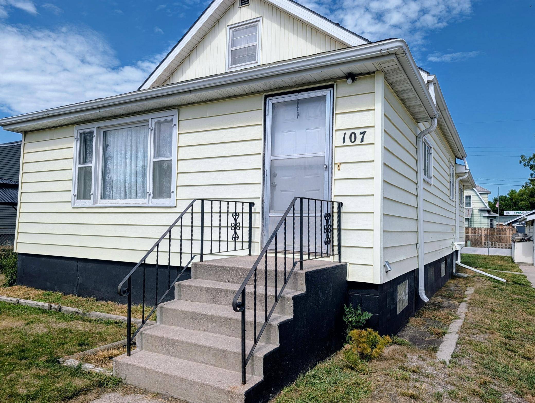 107 1st AVE SW, Dilworth, MN 56529