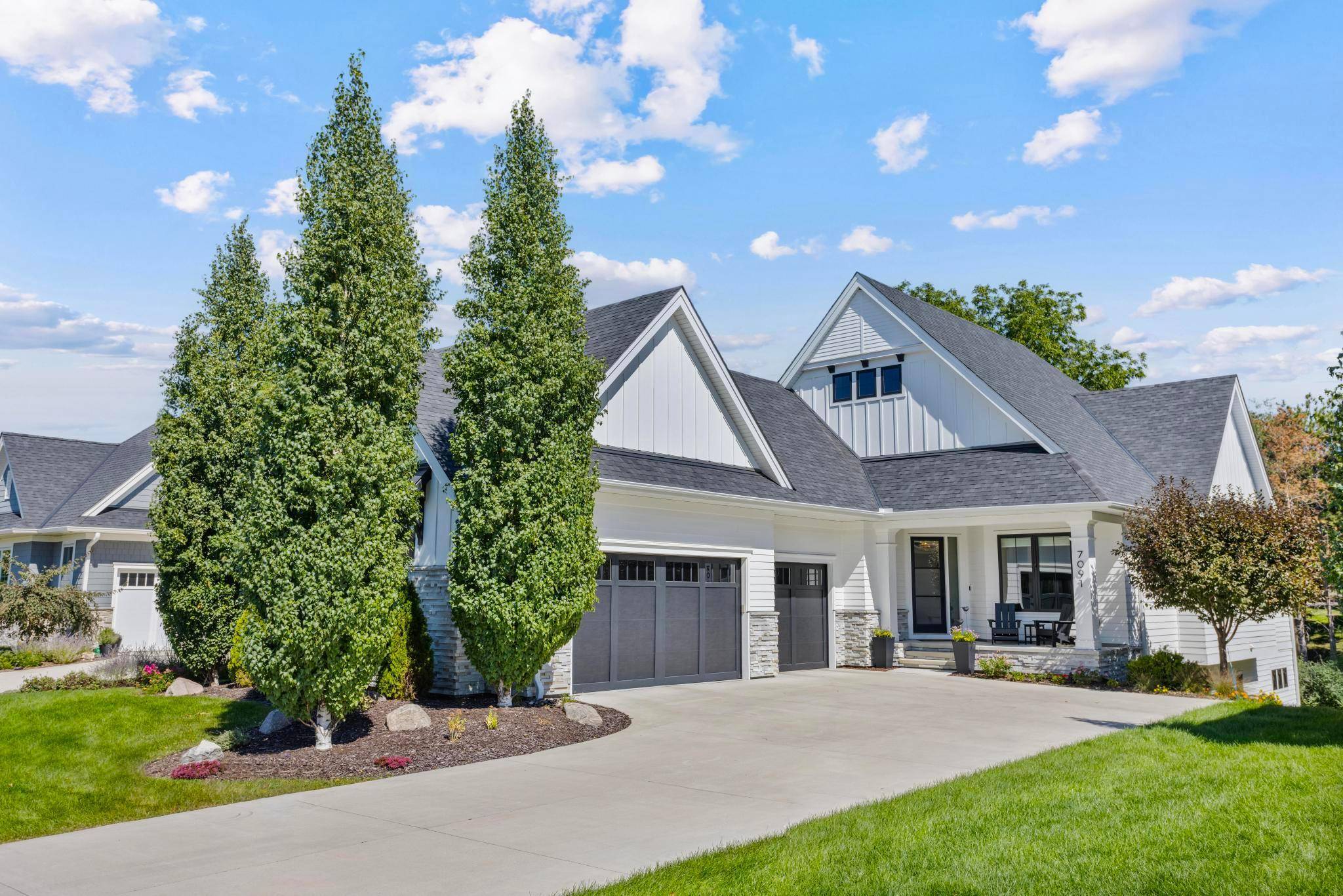 7091 Highland CT, Eden Prairie, MN 55346