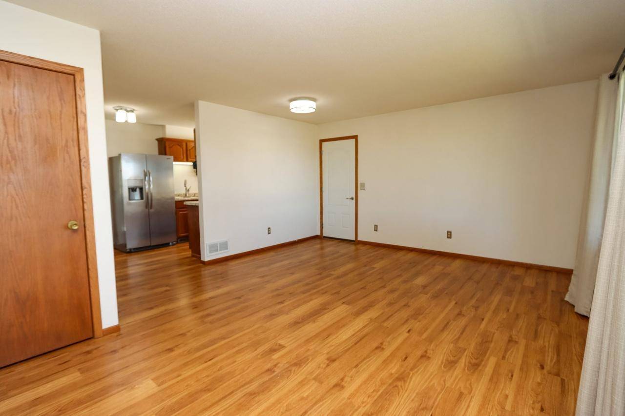 109 Burg AVE, Nicollet, MN 56074