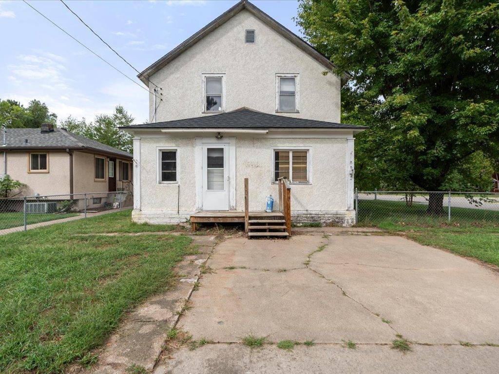 824 10th AVE NE, Brainerd, MN 56401