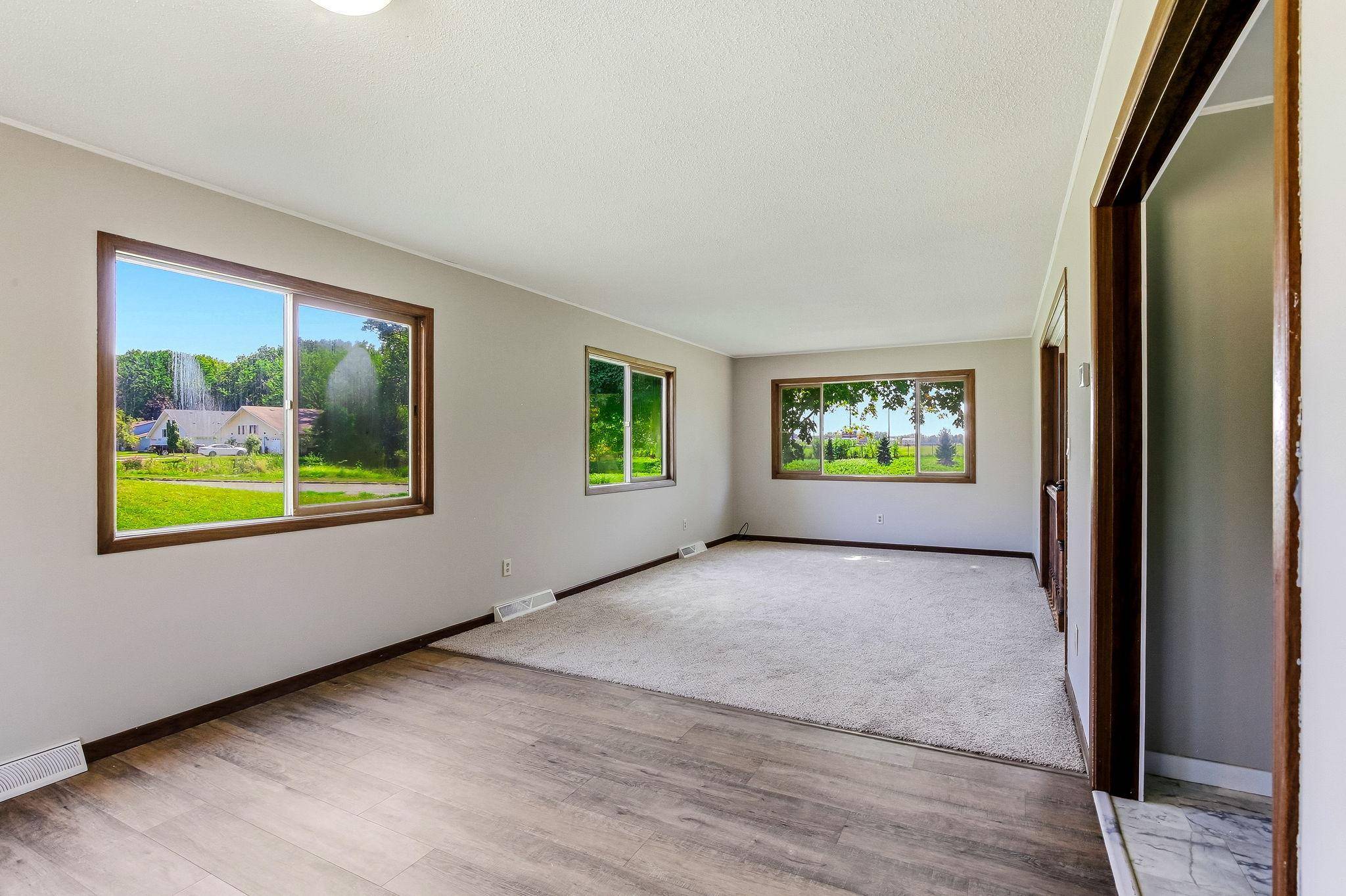 5512 Woodside RD SE, Prior Lake, MN 55372