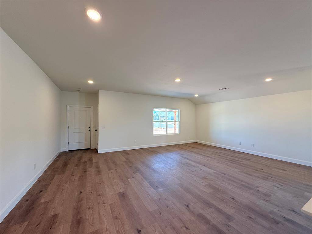 21240 SE 31st ST, Harrah, OK 73045