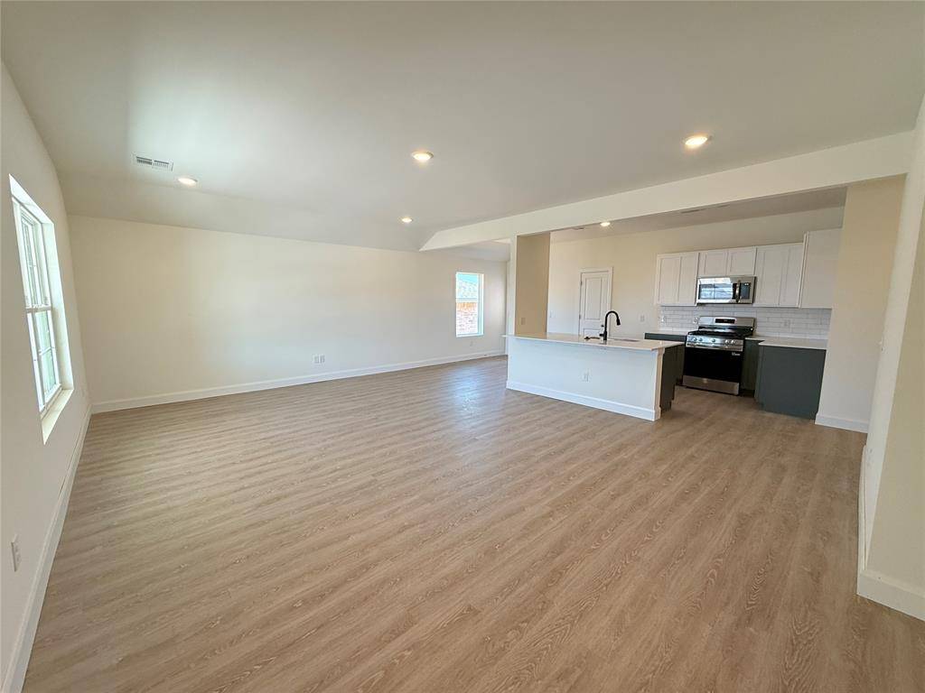 21235 SE 32nd ST, Harrah, OK 73045