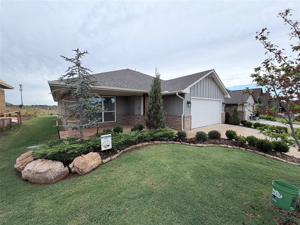 18137 Autumn Grove DR, Edmond, OK 73012