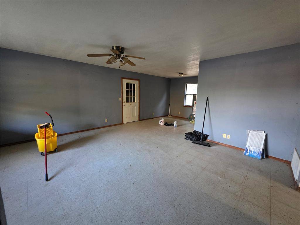 304 Hal DR, El Reno, OK 73036