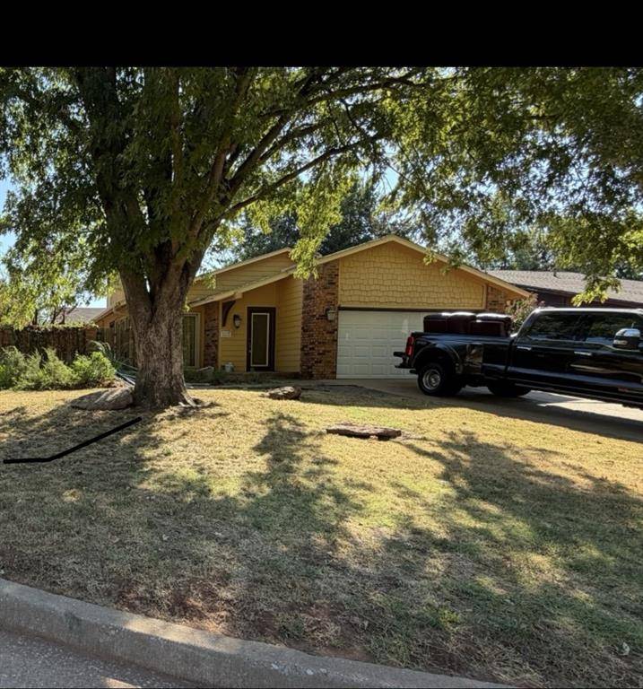 13510 Fox Hollow, Oklahoma City, OK 73131