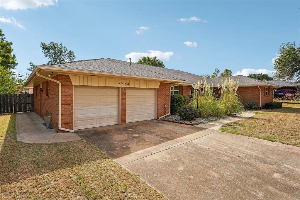 3500 Bella Vista DR, Midwest City, OK 73110