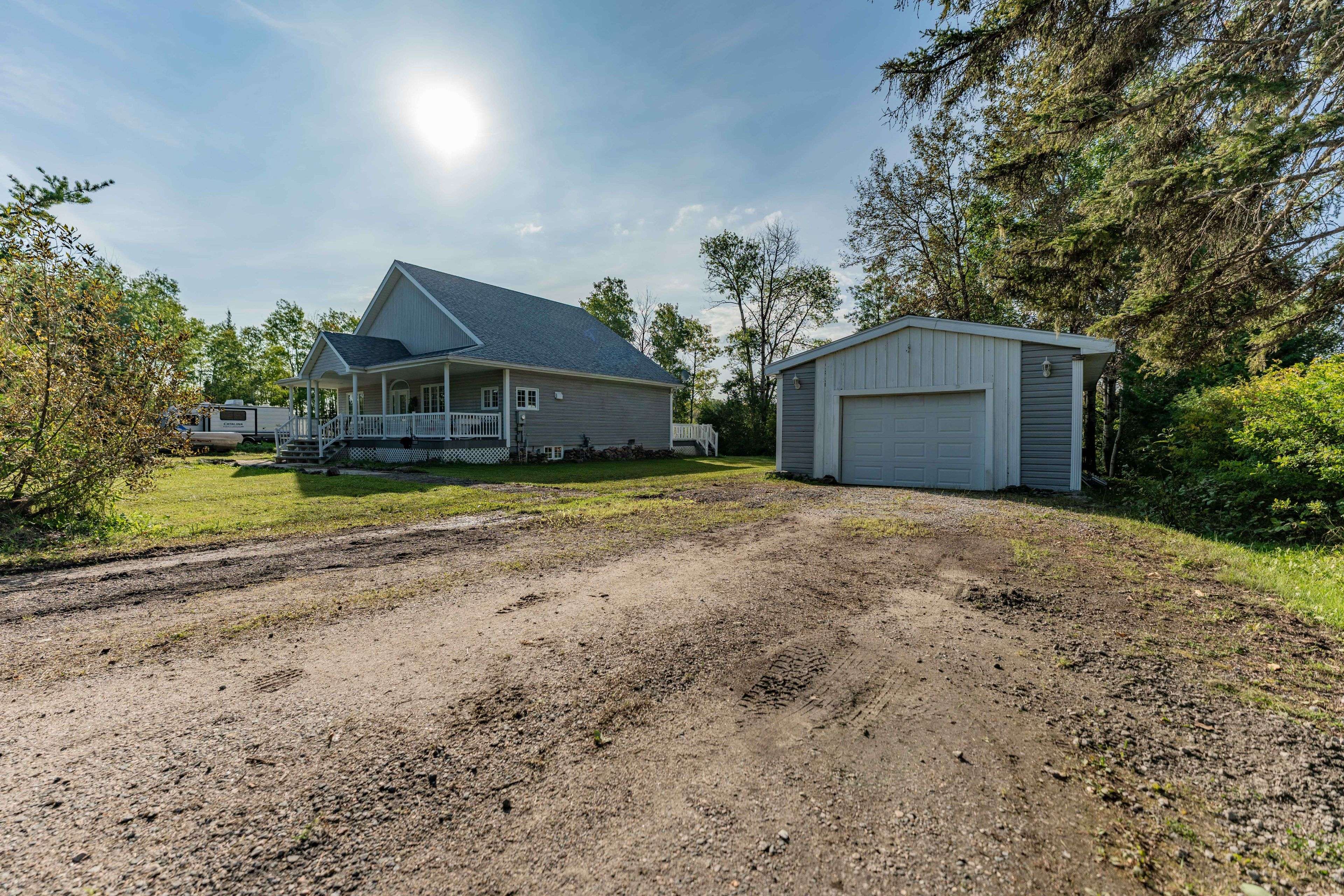 120 B Mitchell RD, Kapuskasing, ON P5N 2X8