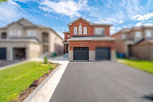 7334 Lowville HTS, Mississauga, ON L5N 8L4