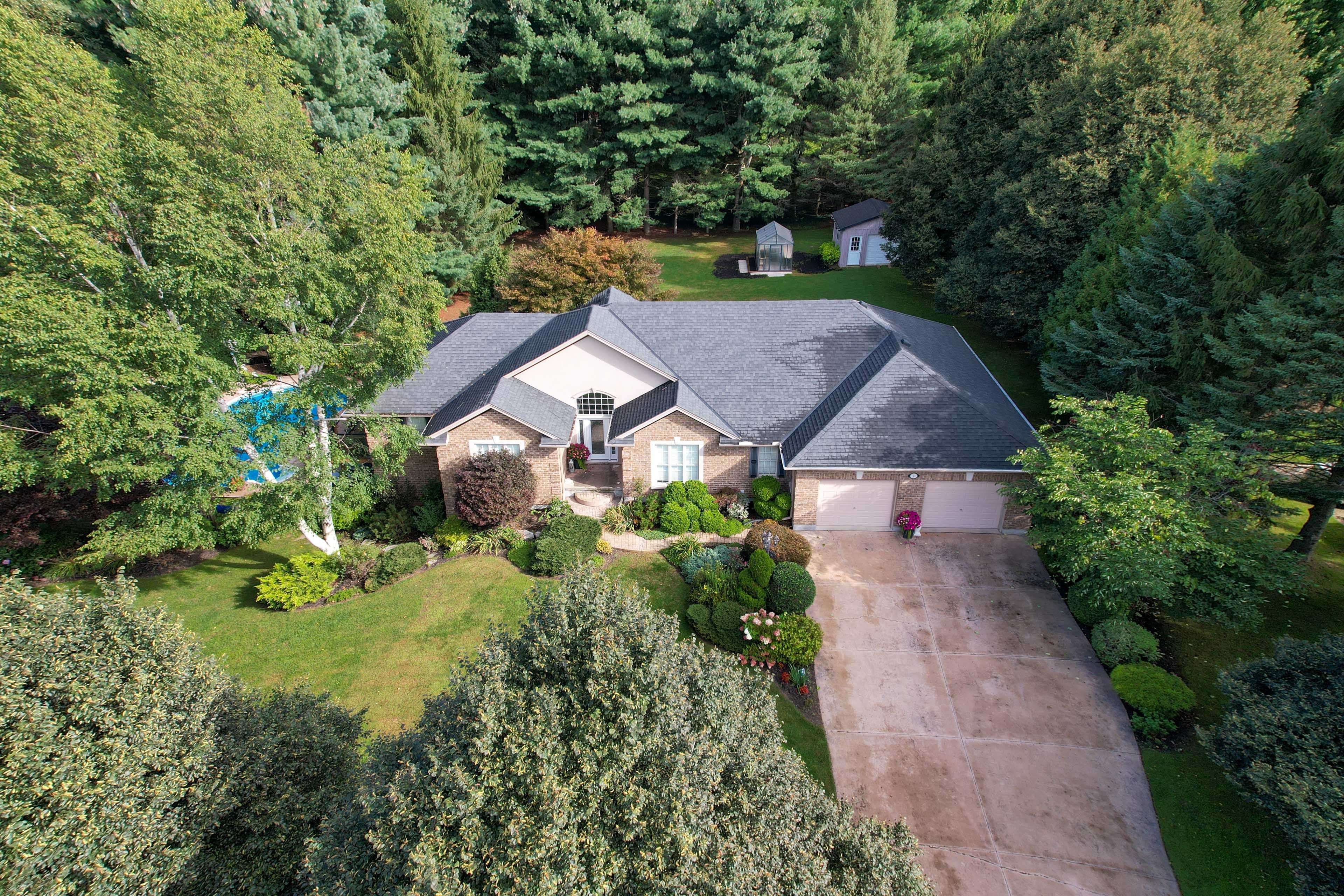 31 Alder CRES, Pelham, ON L0S 1C0