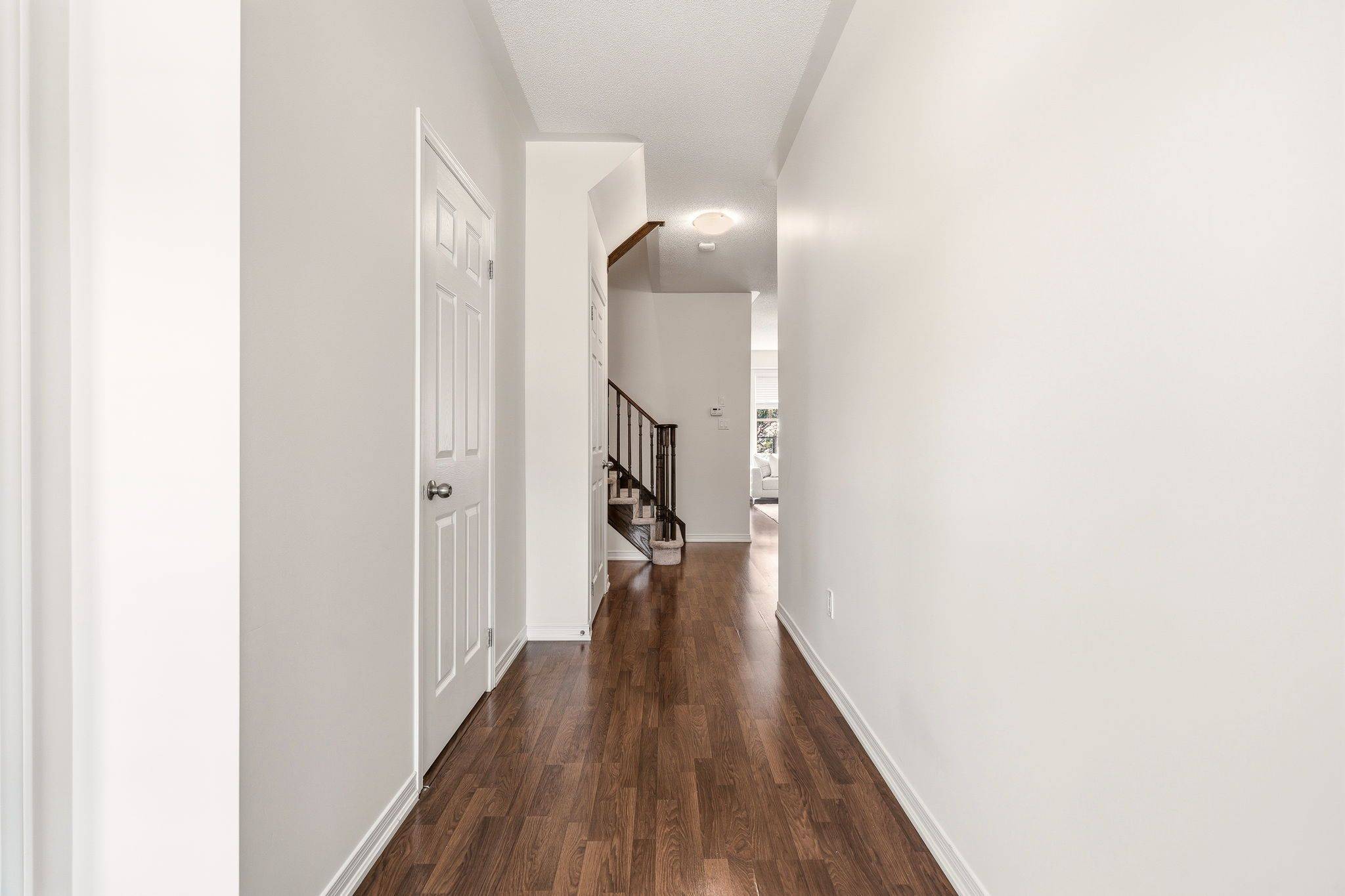 215 Nisbet BLVD, Hamilton, ON L0R 2H9