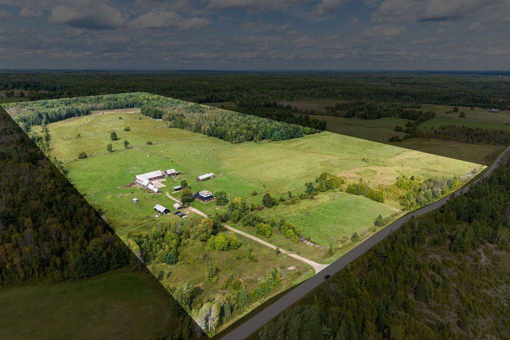 1228 Grist Mill RD, Bonnechere Valley, ON K0J 1T0