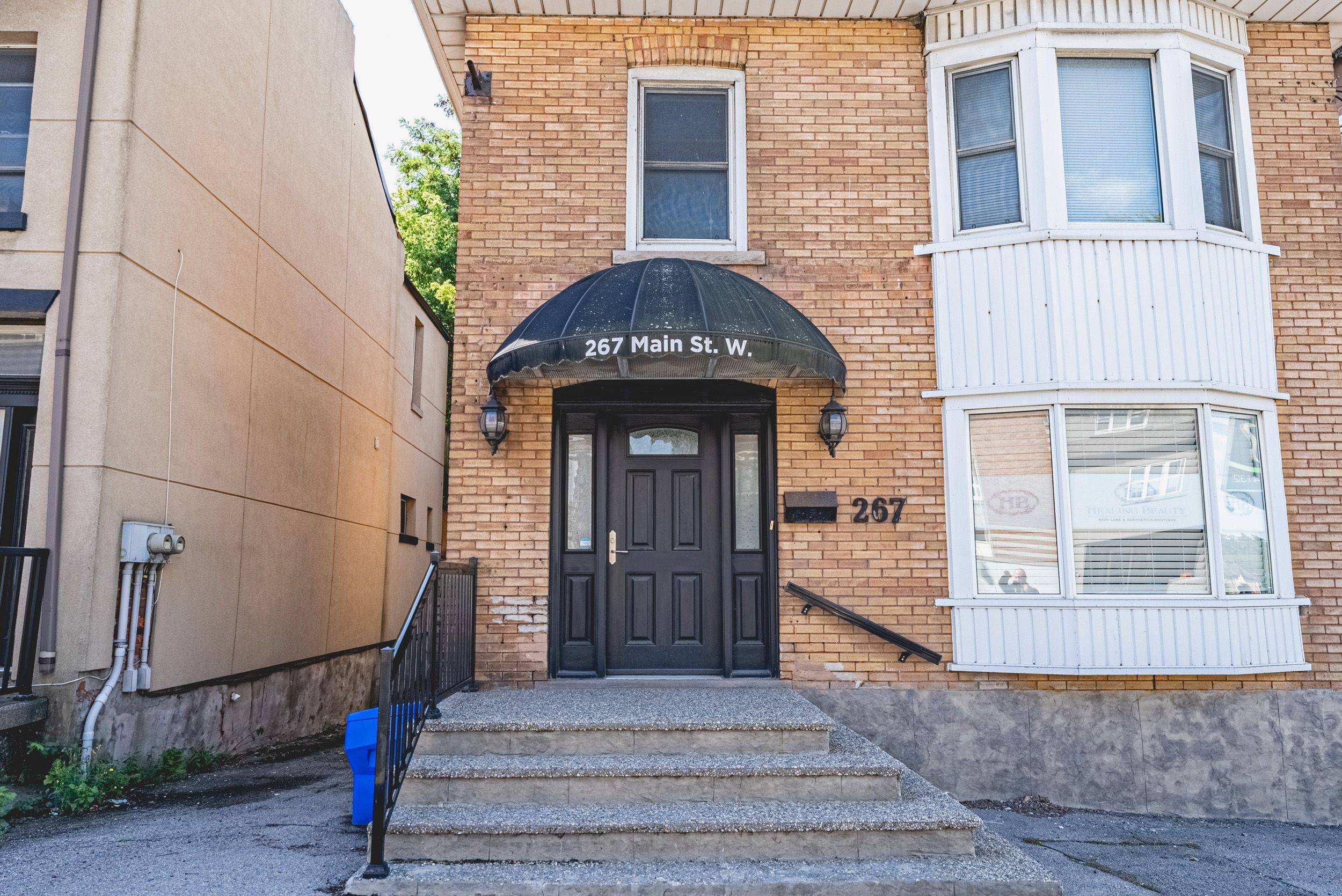 267 Main ST W, Hamilton, ON L8P 1J5