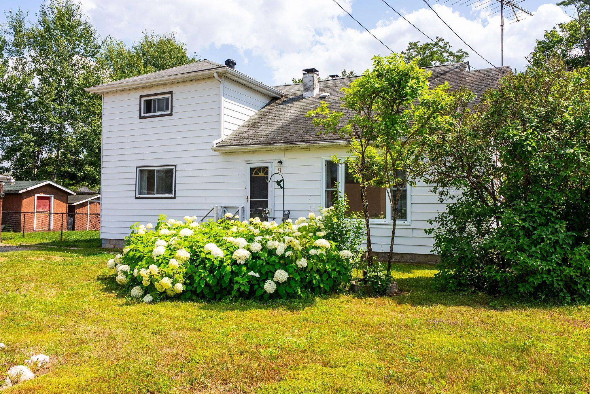 9 Spruce Glen RD, Huntsville, ON P1H 1C9