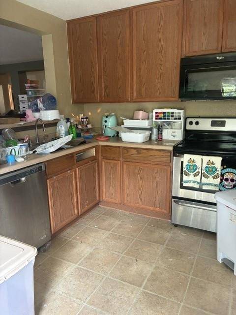 112 Azolar ST, San Marcos, TX 78666