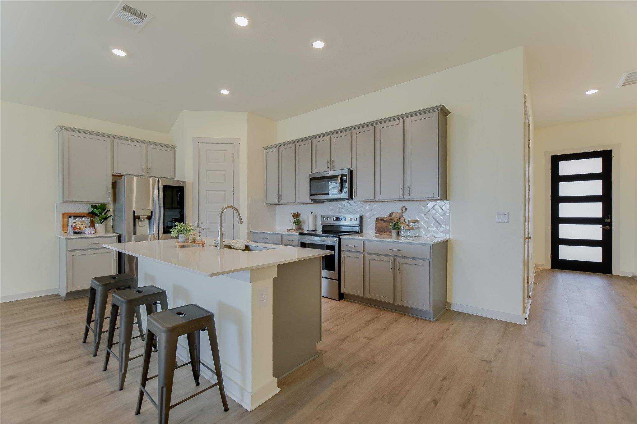 1013 Bear Track LOOP, Georgetown, TX 78628
