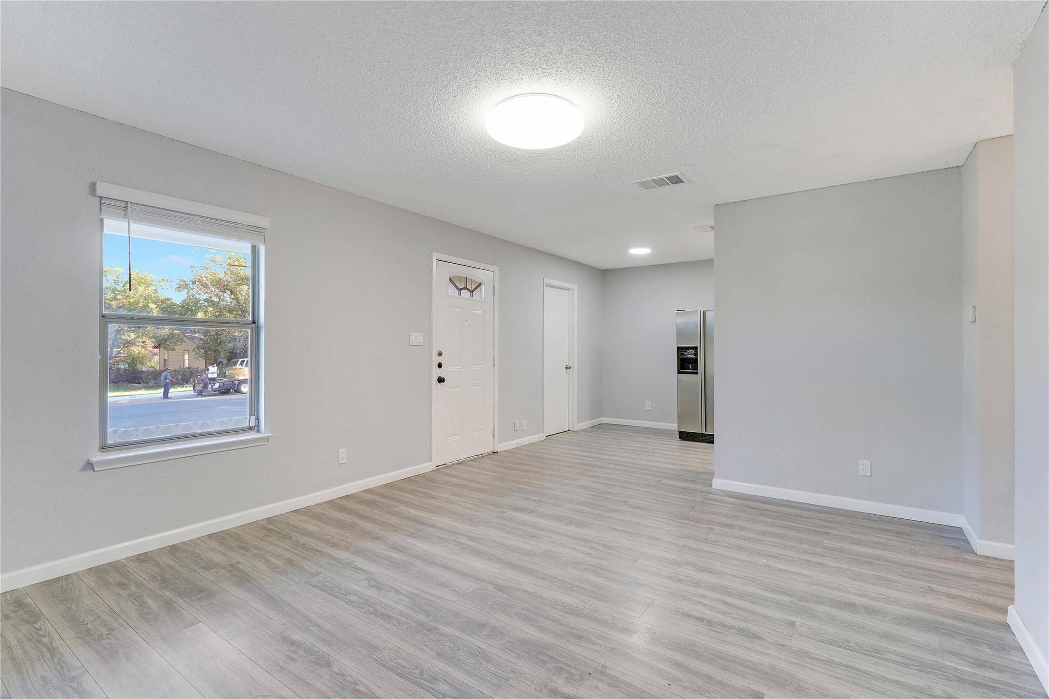 6920 Bennett Ave #B, Austin, TX 78752