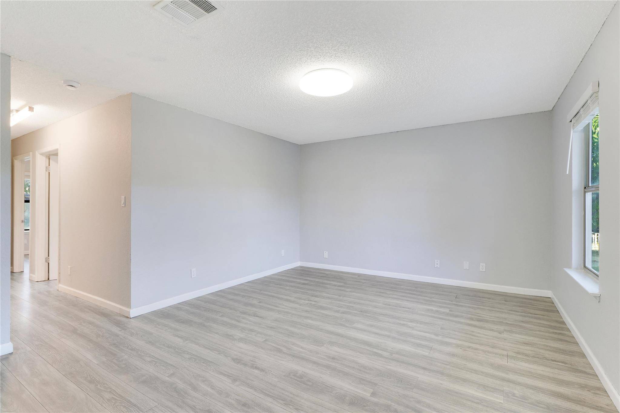 6920 Bennett Ave #B, Austin, TX 78752