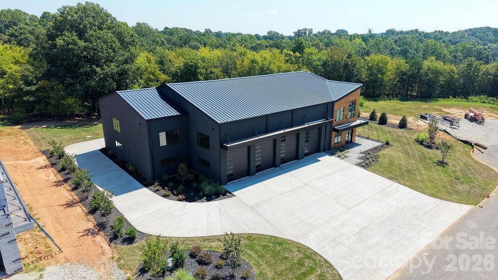 129 Sebring DR, Mooresville, NC 28117