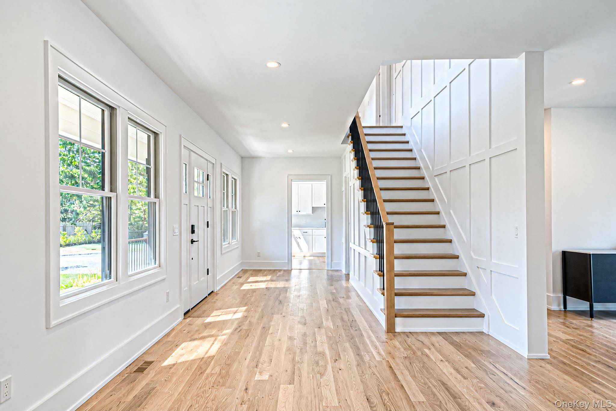 3 Vail AVE, East Quogue, NY 11942